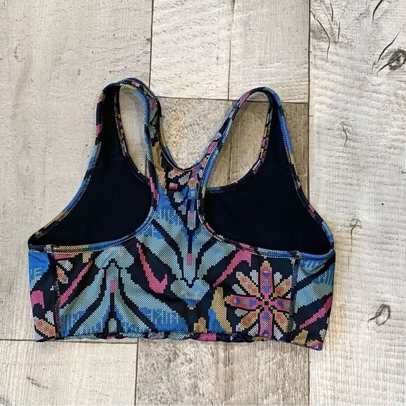 Nike Dri-Fit Printed Racerback Sports Bra - Picture 4 of 4